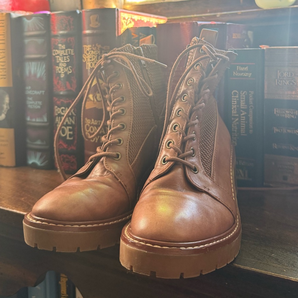 Leather Ankle Boot Lace Up Doc Marten Style Elegant Dress Shoes Comfortable